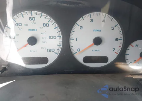 2001 Dodge Grand Caravan Sport z USA, uszkodzony, nr VIN 2B4GP44G61R185202